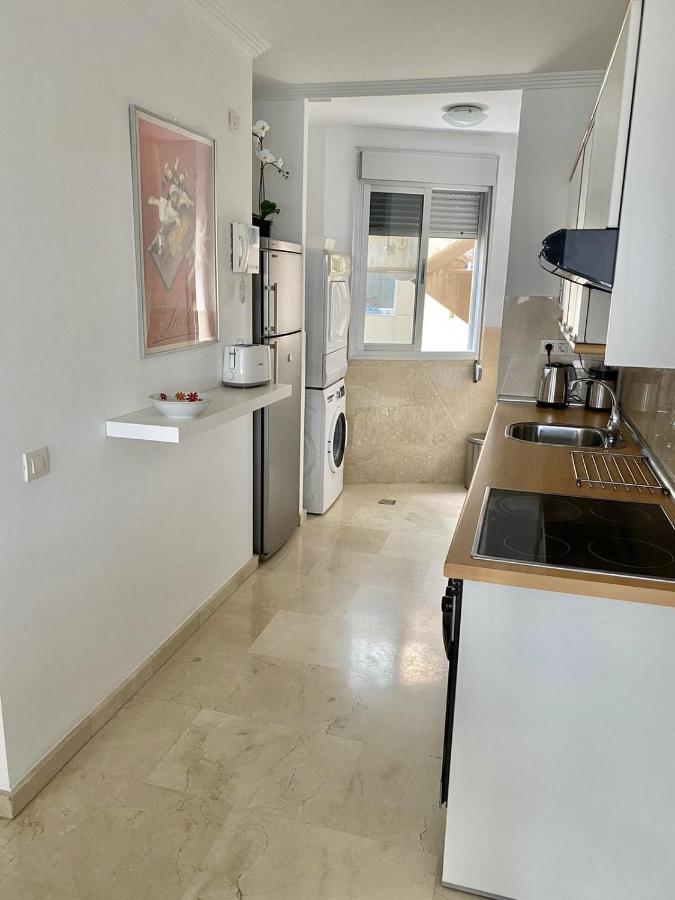 Homeforguest Apartment Next To Las Canteras With Free Parking Las Palmas de Gran Canaria Bagian luar foto